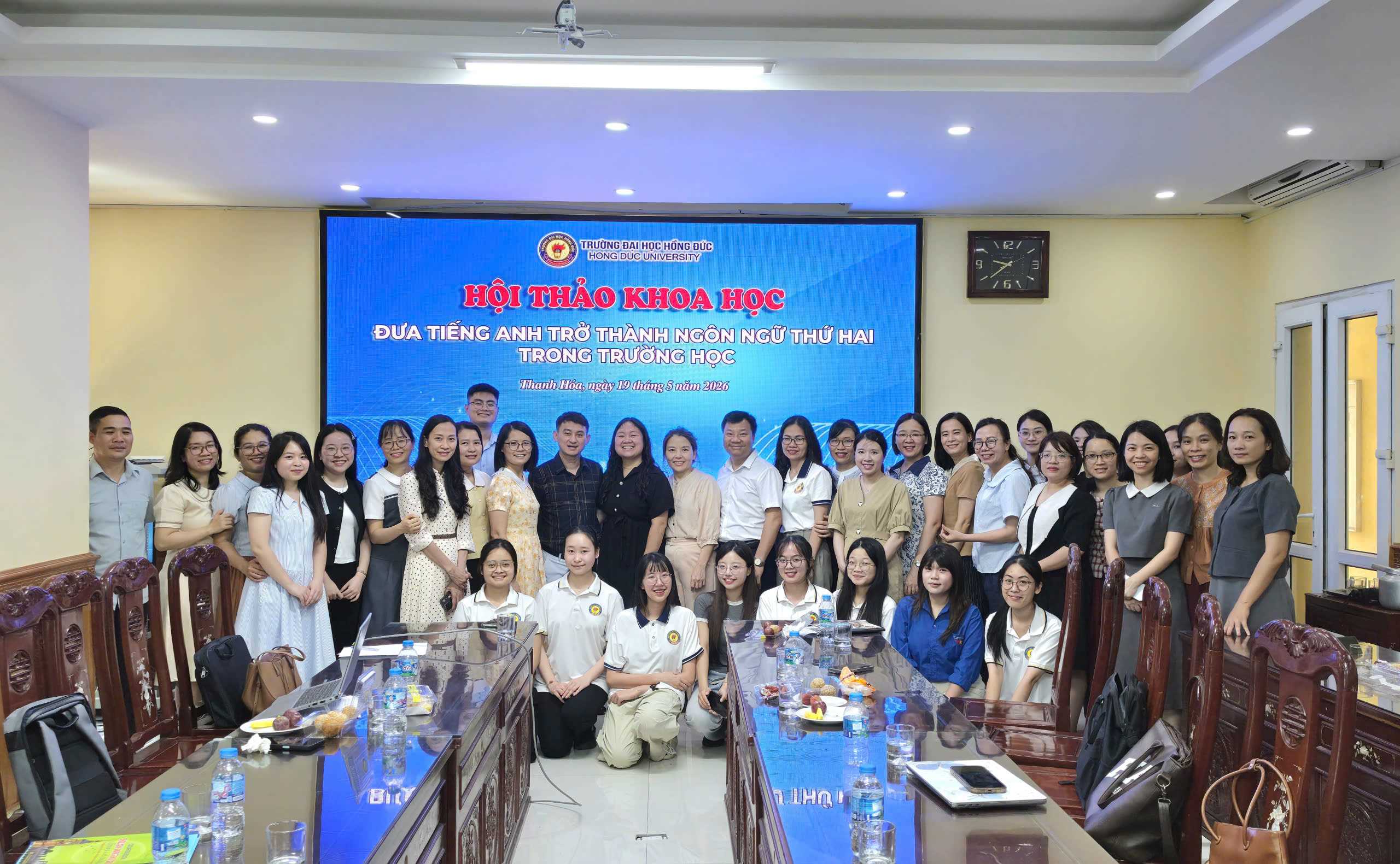 Hội thảo khoa học cấp trường: Đưa tiếng Anh trở thành ngôn ngữ thứ hai trong trường học